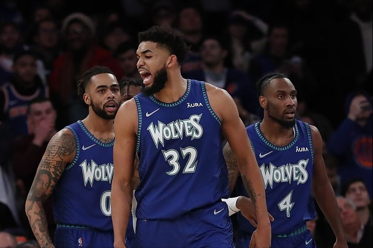  爱德华兹绝杀助森林狼险胜雷霆队  