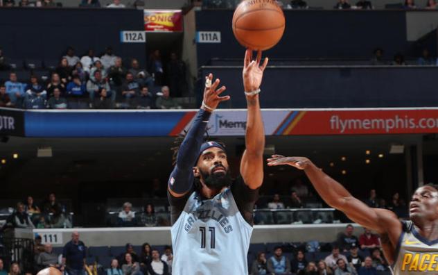  康利稳定发挥爵士主场击败快船结束两连败局面